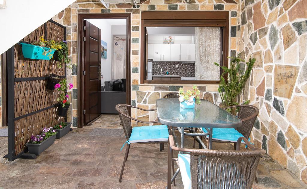 Simon King Appartement Vourvourou Buitenkant foto