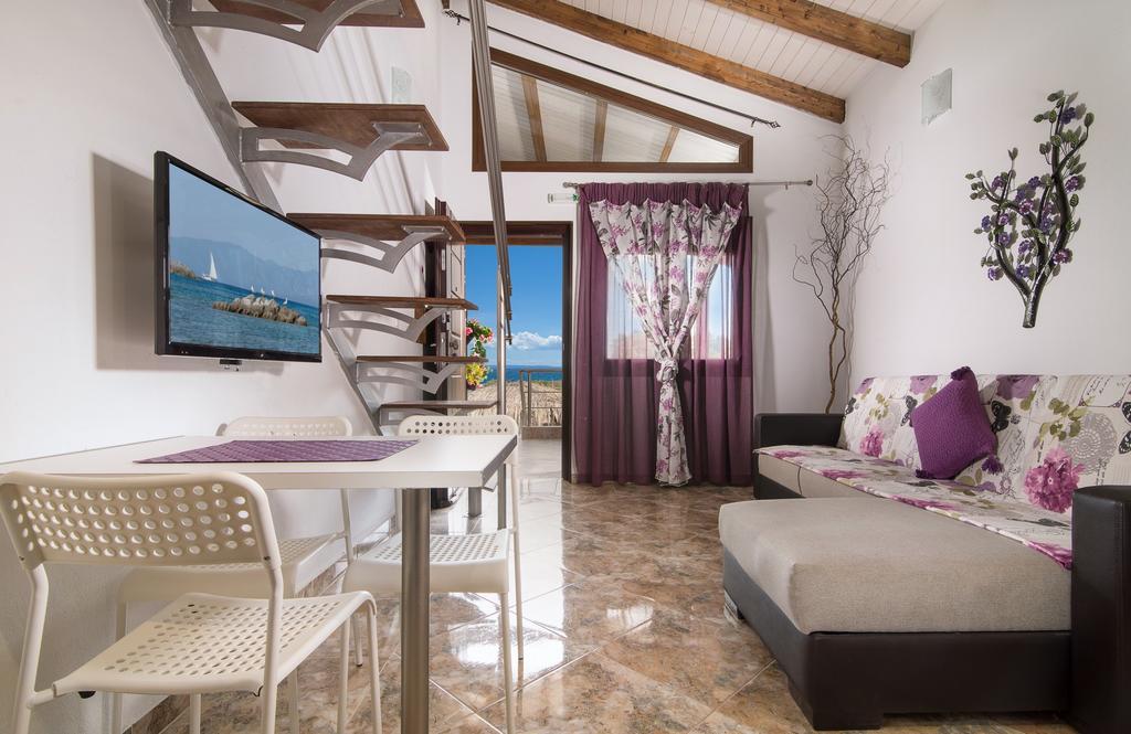 Simon King Appartement Vourvourou Buitenkant foto
